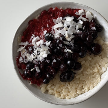 Veganer Milchreis mit Beeren
