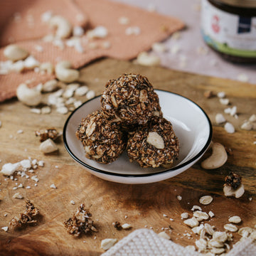 Schoko-Cashew Energyballs