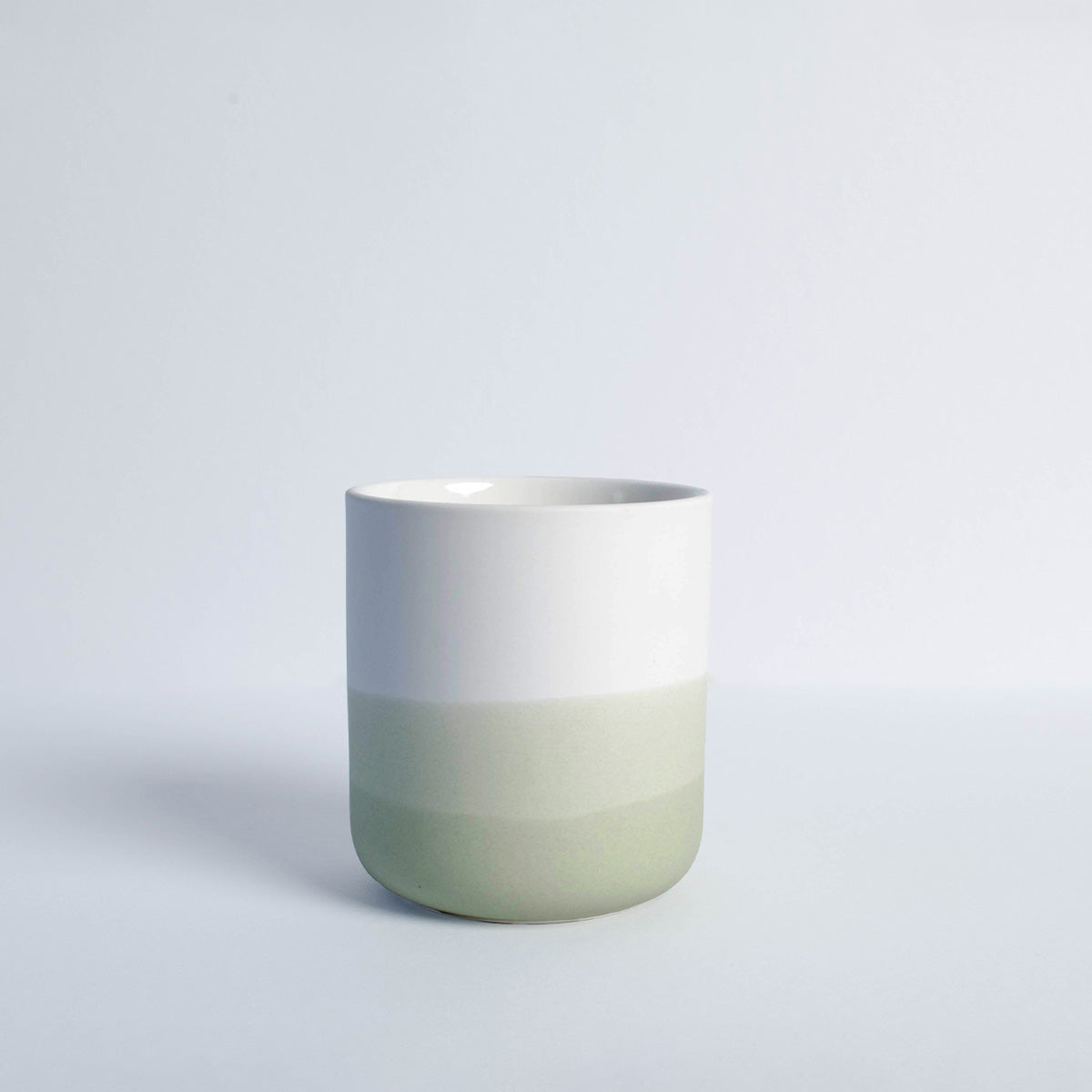 Ombré Porzellanbecher – Stylische Cups in Trendfarben