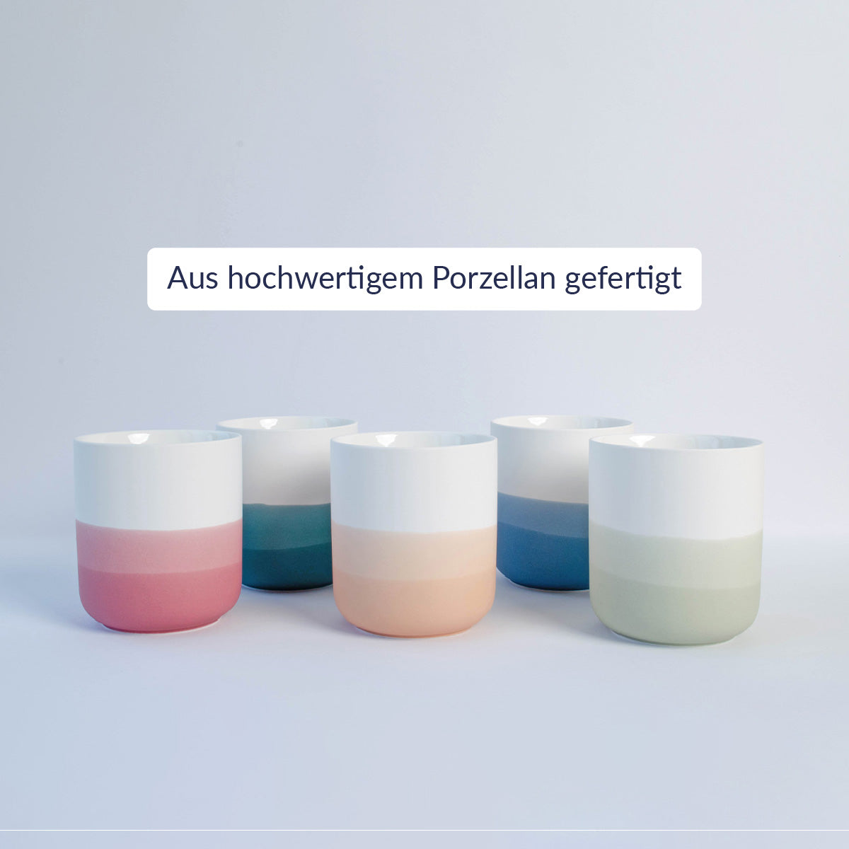 Pelster's Porzellan Becher in stilvollen Farben. 