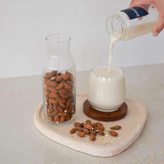 Oat-almond drink