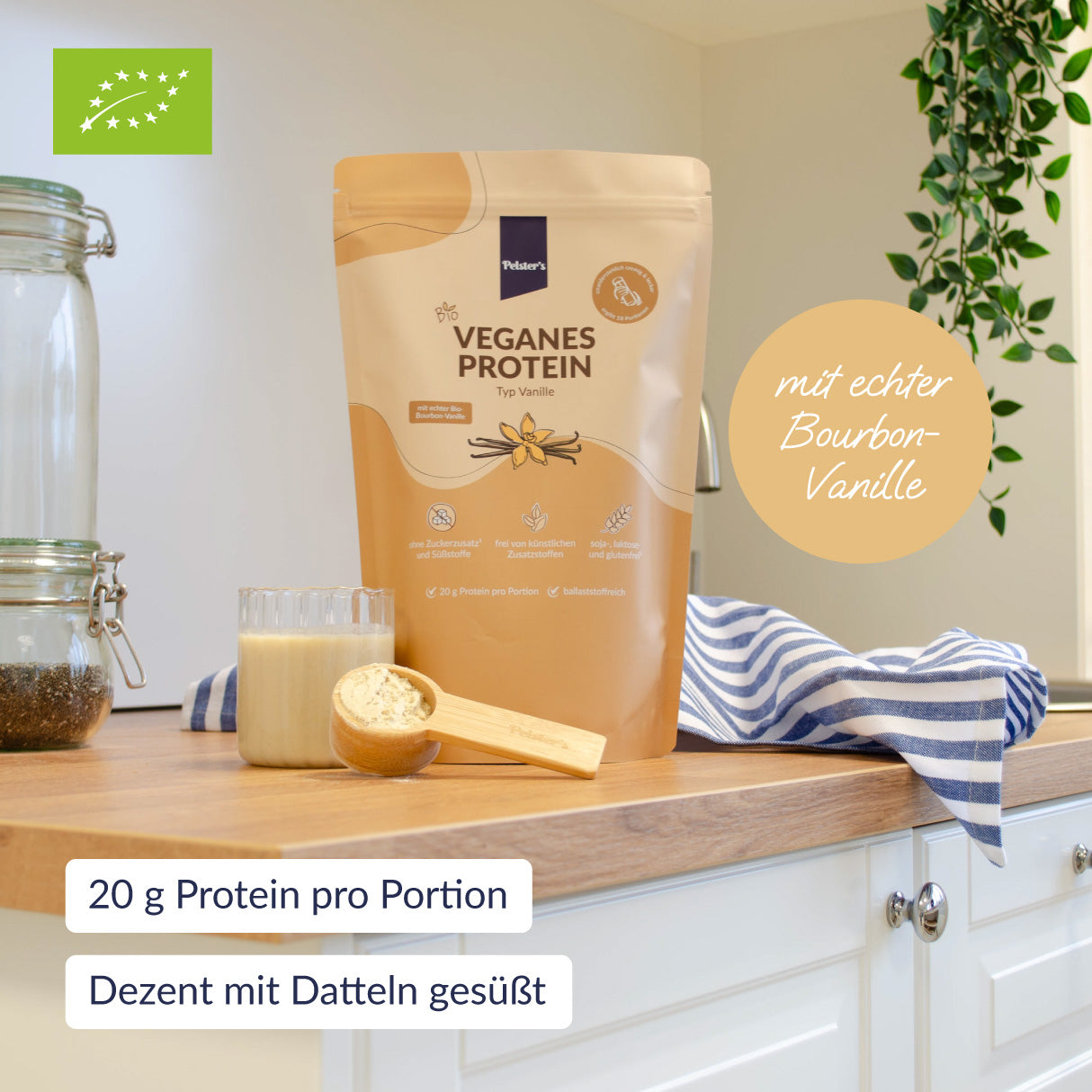 Veganes Proteinpulver in der Küche im Geschmack Vanille mit echter Bourbon-Vanille, EU-Bio-Siegel und USPs