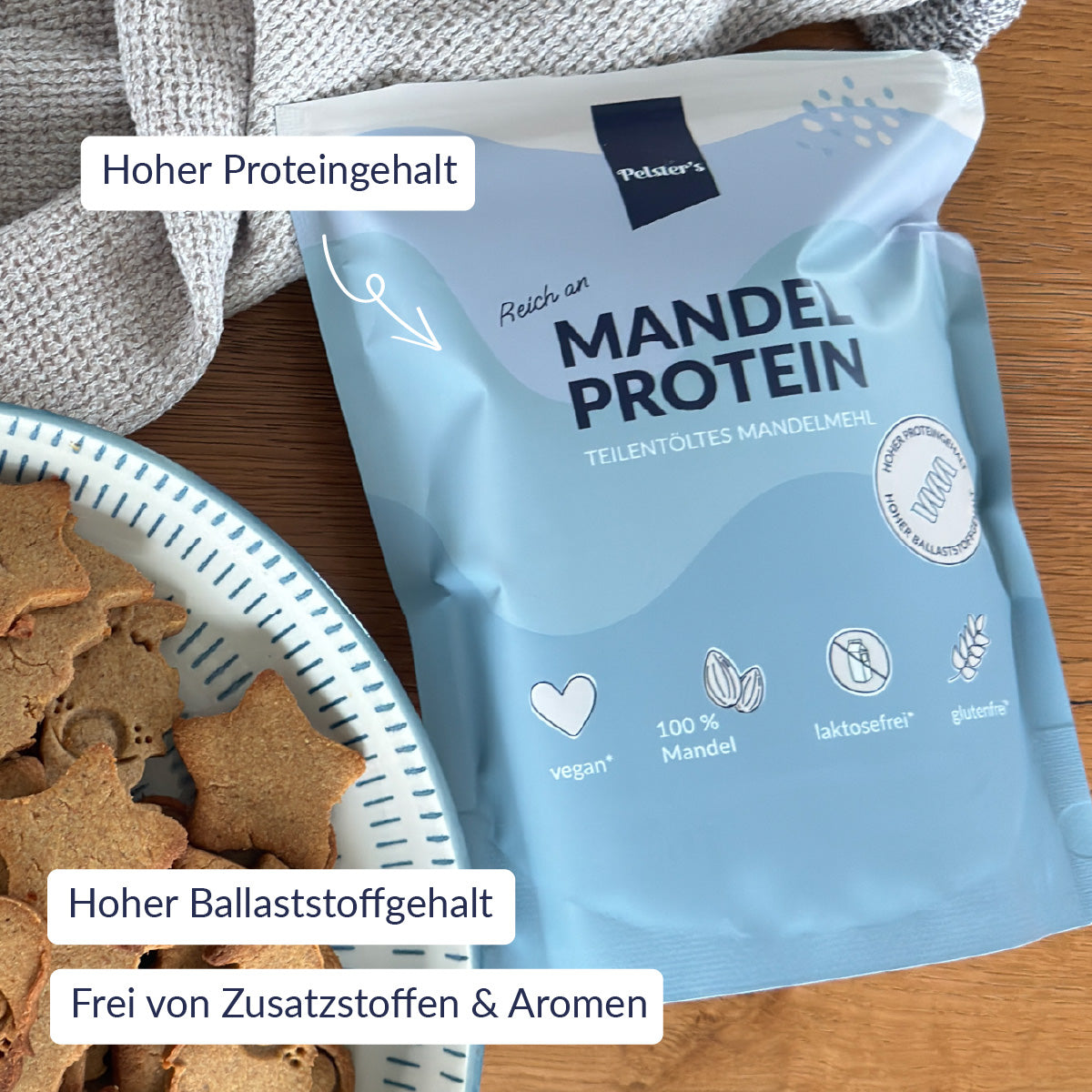 Mandelprotein neben nährstoffreichen Keksen mit USPs.