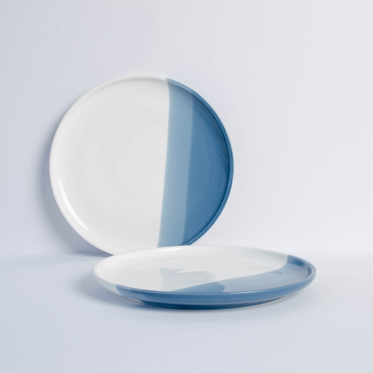Pelster's Frühstücksteller in stilvollem blau. 